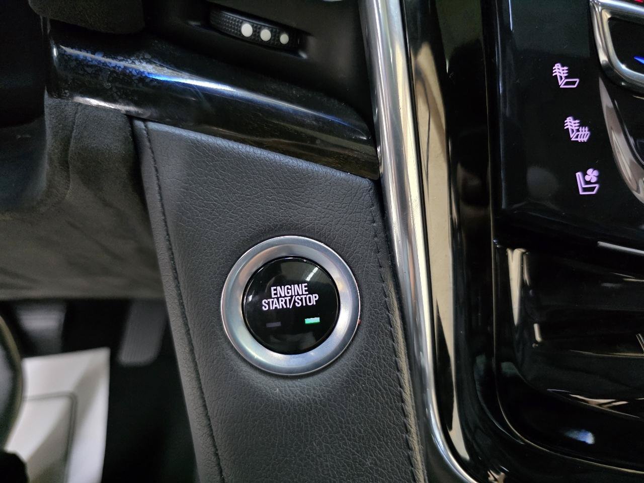 Used 2015 Cadillac Escalade Platinum AWD/4WD image 35