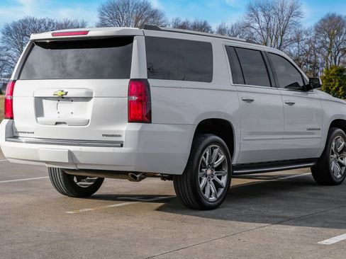 Used 2019 Chevrolet Suburban Premier image 14