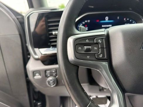 Used 2024 Chevrolet Silverado 1500 LT Trail Boss w/ Convenience Package II AWD/4WD image 24