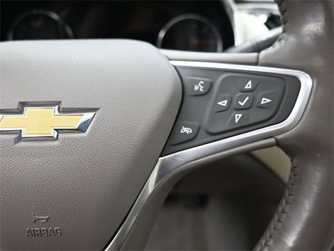 Used 2022 Chevrolet Malibu Premier image 17
