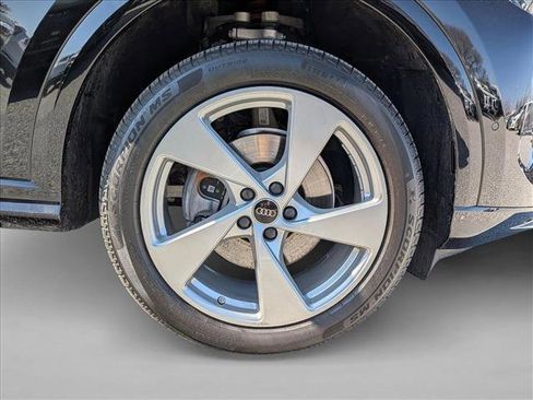 Used 2025 Audi Q5 Premium Plus image 27