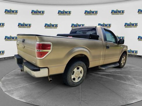 Used 2011 Ford F150 XLT w/ Trailer Tow Pkg RWD image 4
