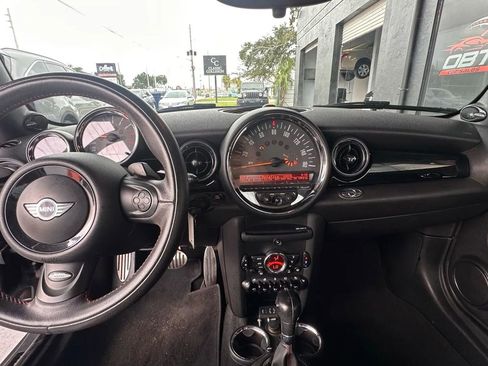 Used 2015 MINI Cooper S image 11