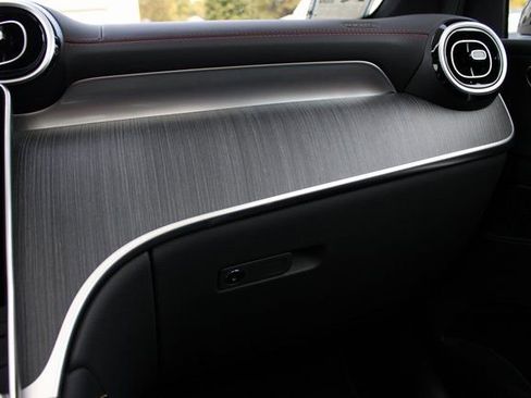 New 2025 Mercedes-Benz GLC 43 AMG 4MATIC image 39