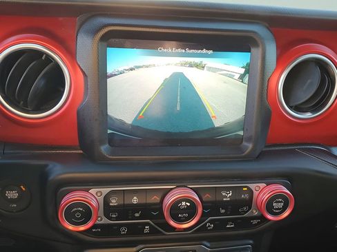 Used 2021 Jeep Wrangler Rubicon image 30