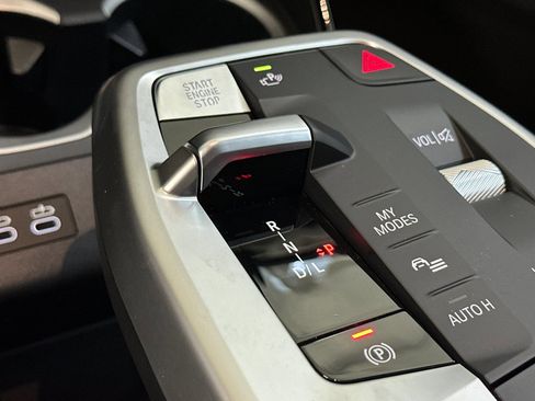 Used 2025 BMW X1 xDrive28i w/ Convenience Package image 16