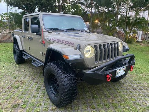 Used 2020 Jeep Gladiator Rubicon image 1