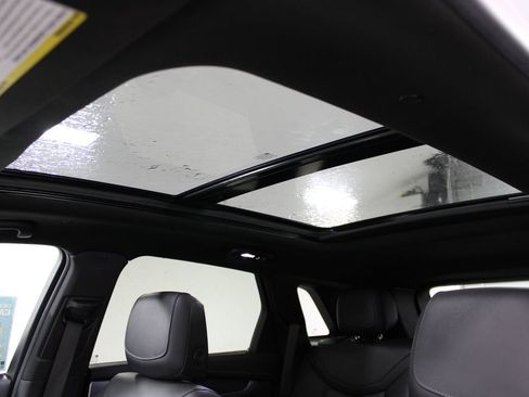 Used 2023 Cadillac XT5 Premium Luxury image 56