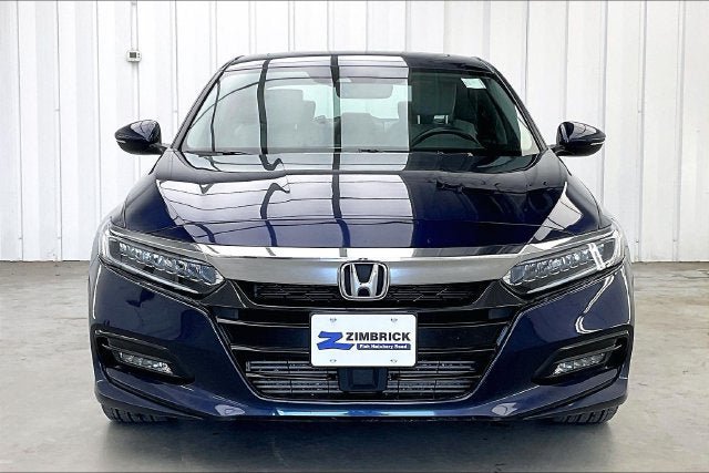 Used 2020 Honda Accord Touring image 3