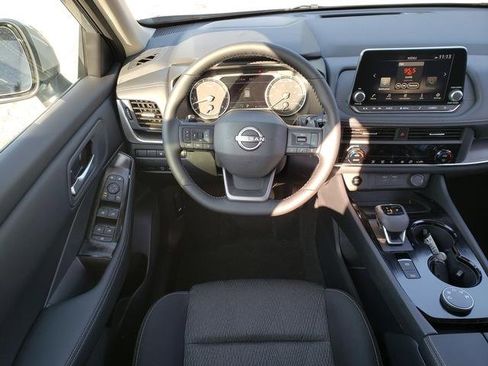 New 2026 Nissan Rogue SV image 8