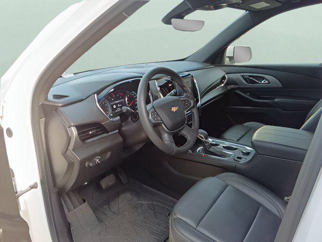 Used 2023 Chevrolet Traverse LT w/ LT Premium Package AWD/4WD image 10