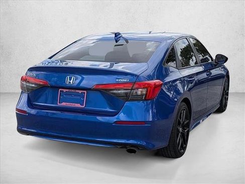 Used 2024 Honda Civic Sport image 5