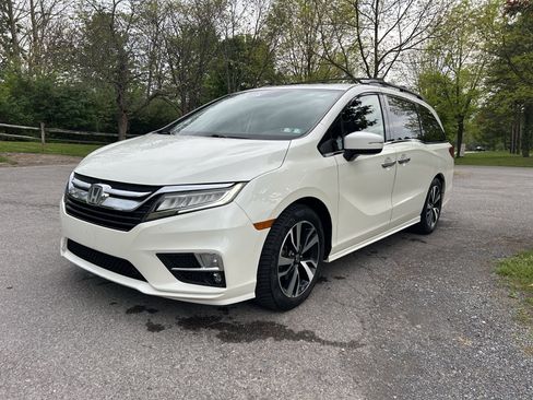 Used 2019 Honda Odyssey Elite image 8