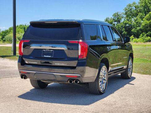 Used 2024 GMC Yukon Denali Ultimate AWD/4WD image 7
