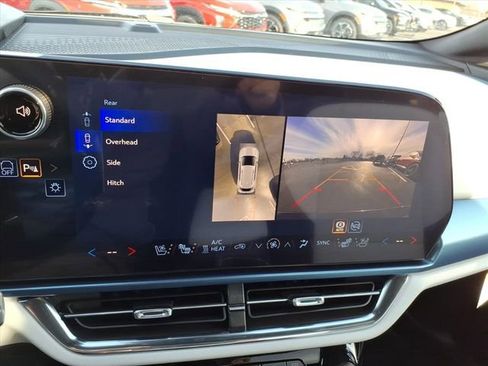 New 2026 Chevrolet Equinox EV LT image 12