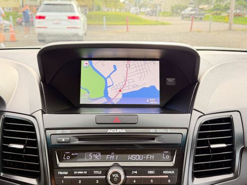 Used 2014 Acura RDX w/ Technology Package AWD/4WD image 22
