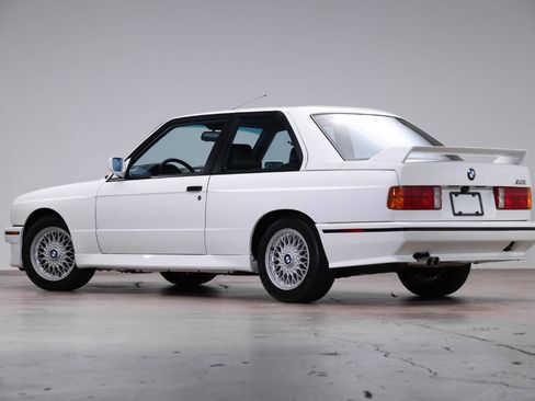 Used 1988 BMW M3 Coupe image 12
