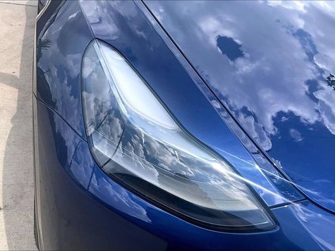 Used 2023 Tesla Model Y Performance AWD/4WD image 33