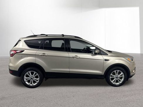 Used 2018 Ford Escape SEL AWD/4WD image 35
