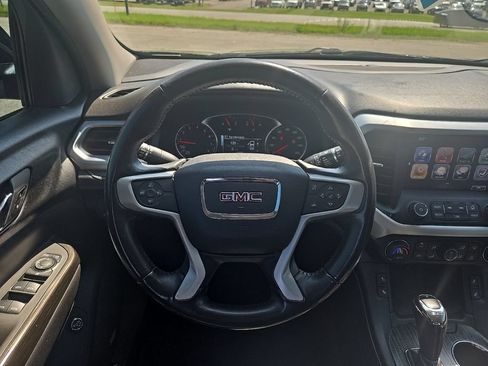 Used 2018 GMC Acadia SLT FWD image 4