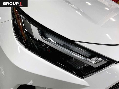 Used 2024 Toyota RAV4 XLE image 28