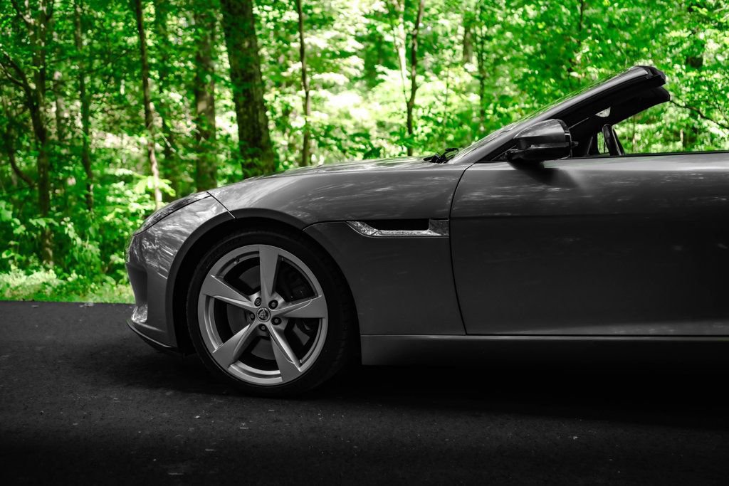 Used 2019 Jaguar F-TYPE Convertible AWD image 8