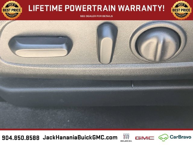Used 2025 Buick Envista Sport Touring w/ Convenience I Package FWD image 19