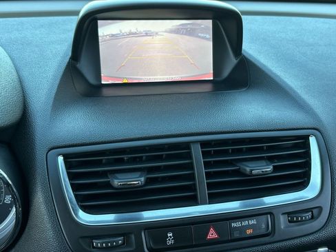 Used 2016 Buick Encore Premium image 15