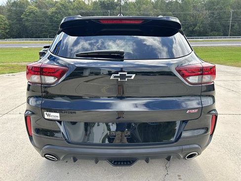 Used 2023 Chevrolet TrailBlazer RS w/ Convenience Package image 5