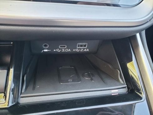 Used 2025 Subaru Legacy Limited image 18