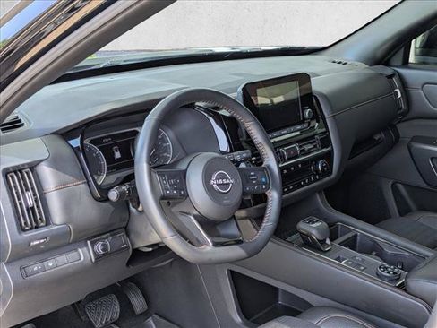 Used 2024 Nissan Pathfinder Rock Creek AWD/4WD image 11