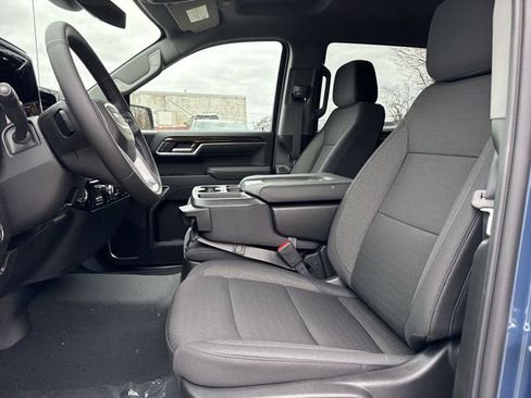 New 2026 GMC Sierra 1500 Elevation image 11