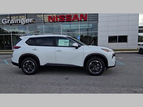 New 2026 Nissan Rogue SV image 36