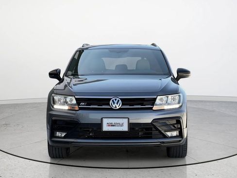 Used 2020 Volkswagen Tiguan SE R-Line FWD image 4