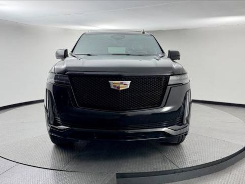 Used 2023 Cadillac Escalade ESV Sport image 12