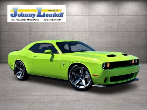 Used 2023 Dodge Challenger SRT Hellcat RWD image 1