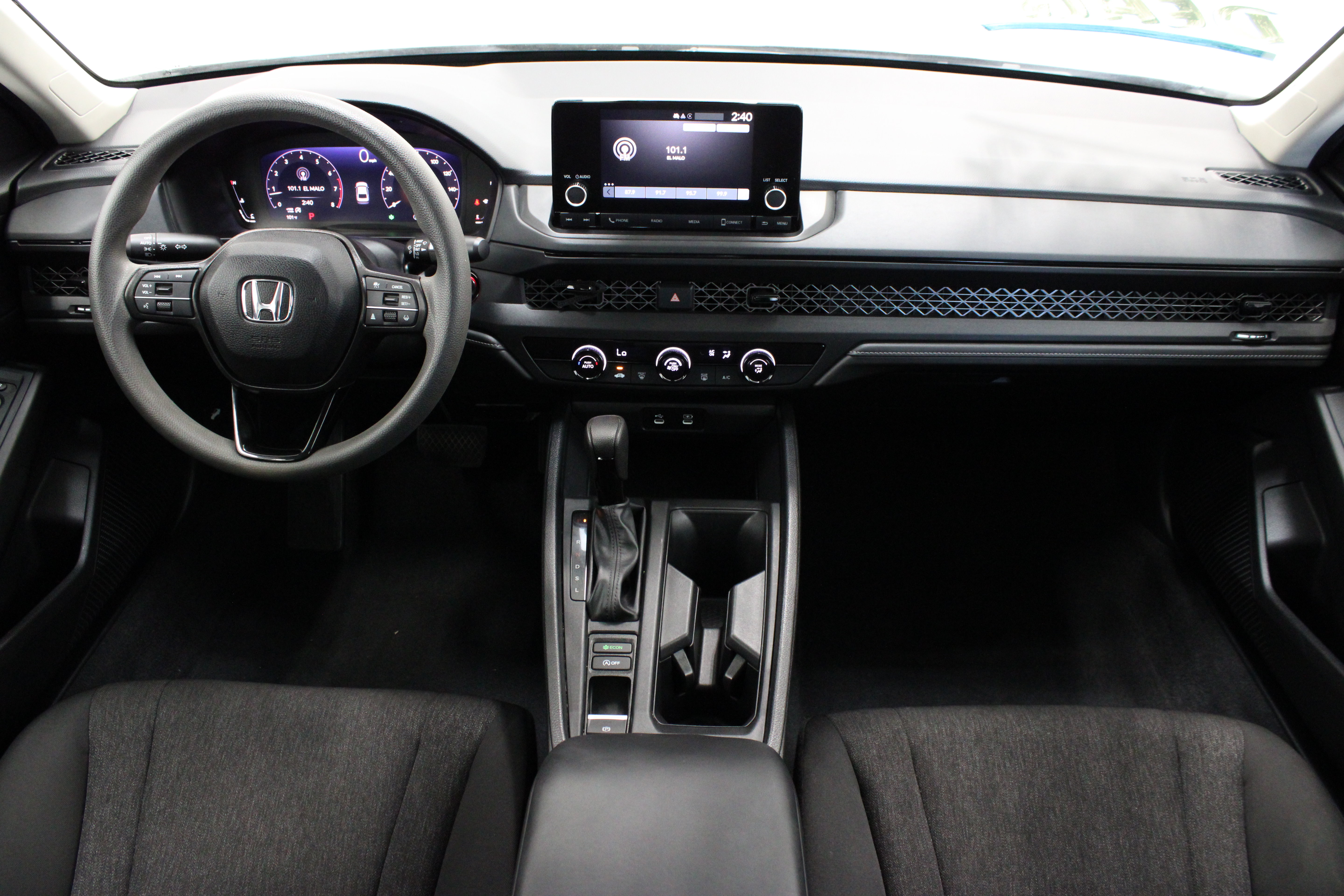 Used 2025 Honda Accord LX image 26