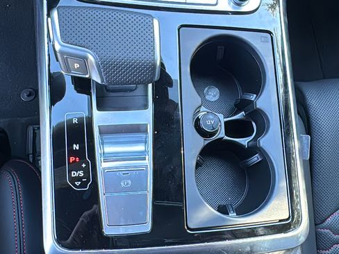 New 2026 Audi RS Q8 performance image 21