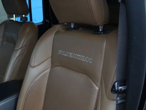 Used 2021 Jeep Wrangler Unlimited Rubicon w/ Dual Top Group image 27