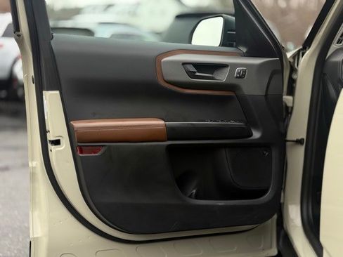 Used 2025 Ford Bronco Sport Outer Banks w/ Outer Banks Tech Package+ image 10