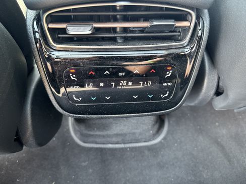 Certified 2023 Mercedes-Benz EQE 500 4MATIC SUV image 18