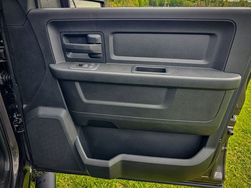 New 2026 RAM 3500 Tradesman AWD/4WD image 40