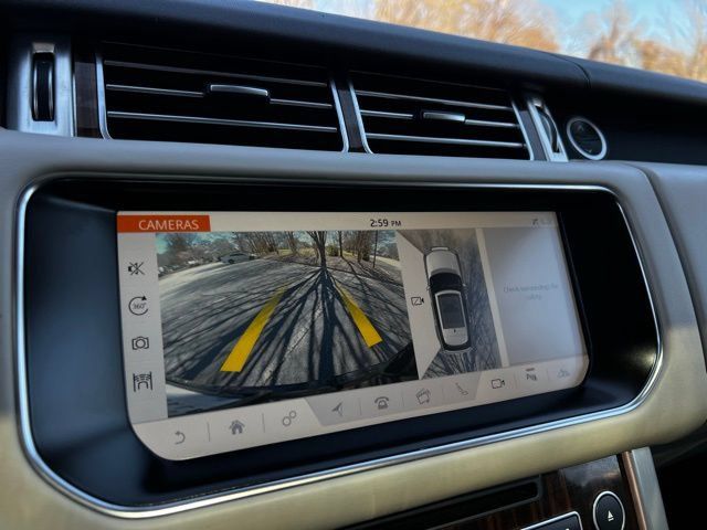 Used 2017 Land Rover Range Rover HSE AWD/4WD image 41