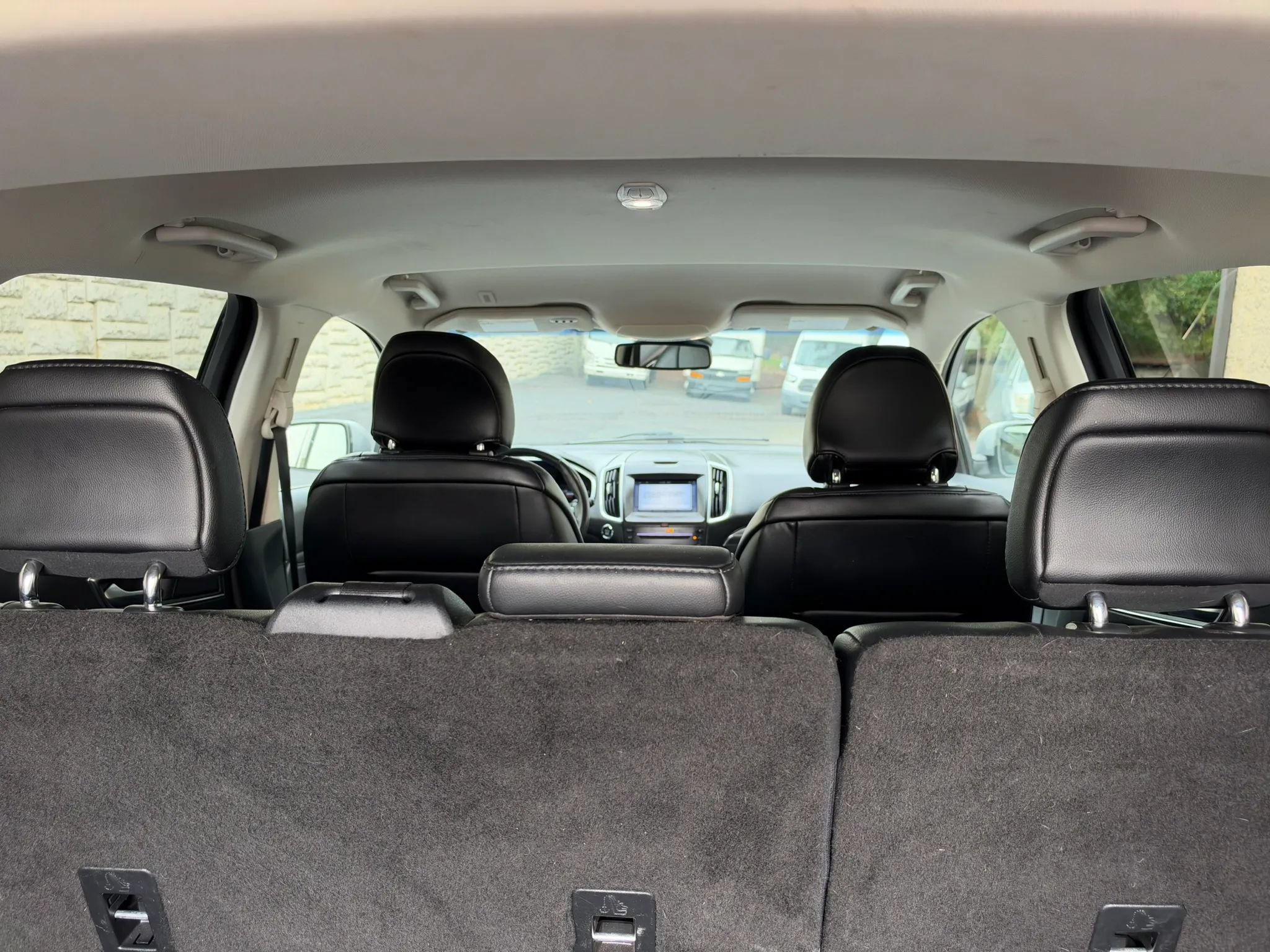 Used 2019 Ford Edge Titanium FWD image 36