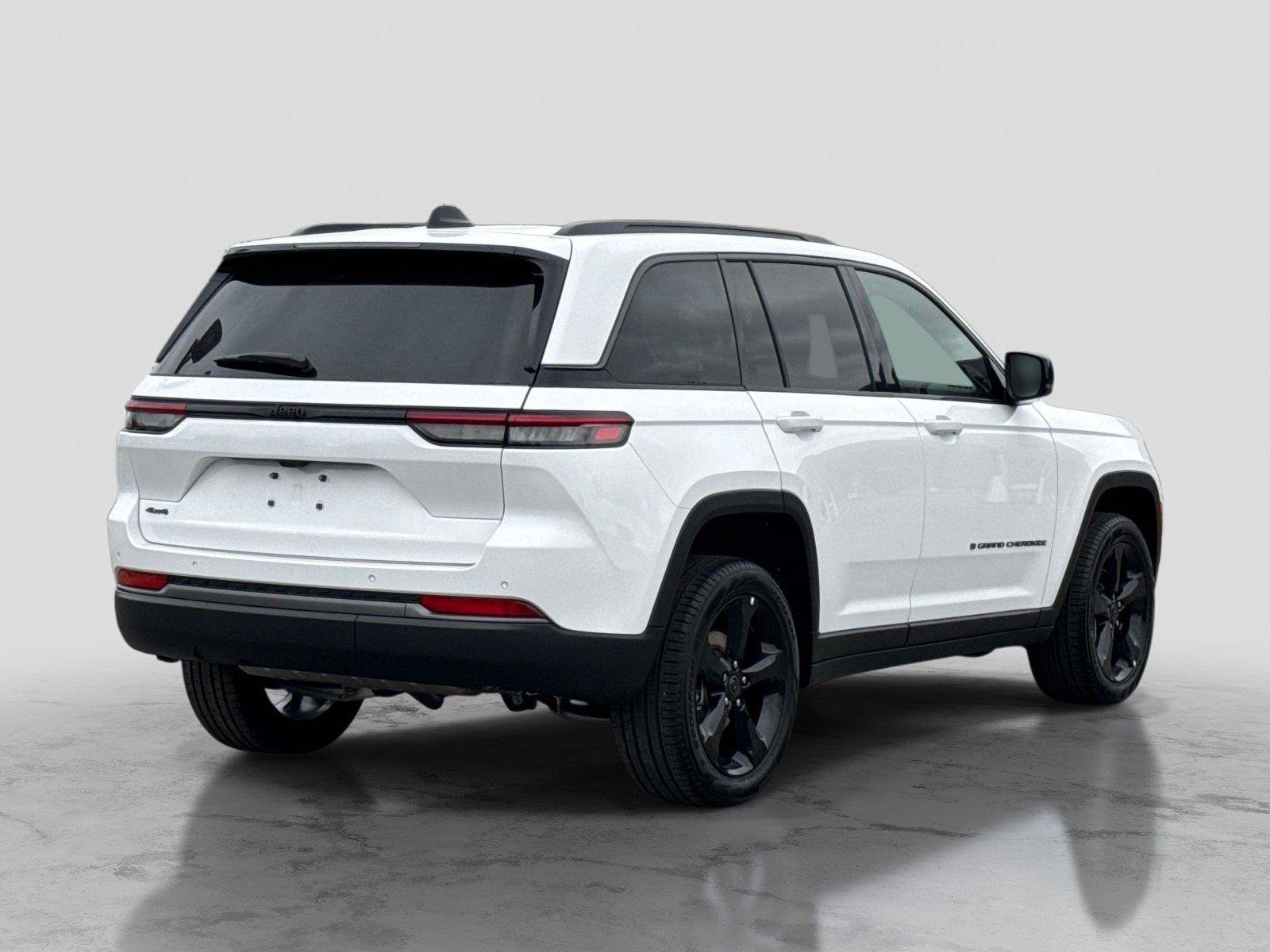 New 2027 Jeep Grand Cherokee Limited AWD/4WD image 5
