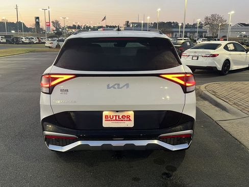 Used 2023 Kia Sportage SX FWD image 5