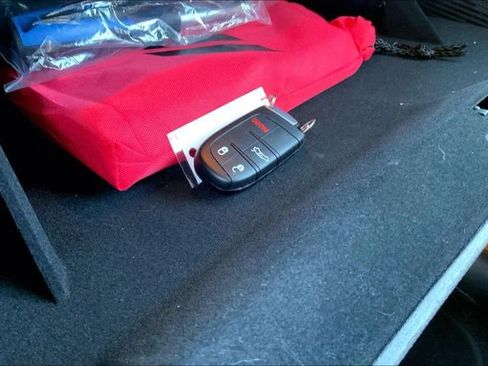 Used 2020 Dodge Challenger R/T w/ Plus Package image 12