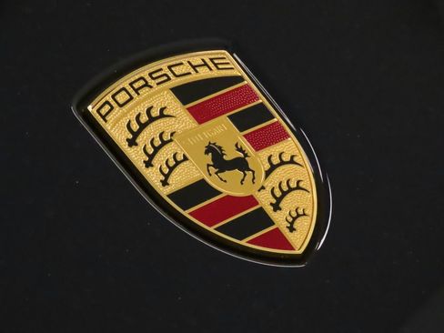 Certified 2023 Porsche Cayenne Platinum Edition AWD/4WD image 14