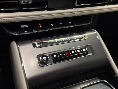 New 2026 Lincoln Aviator 2WD image 27