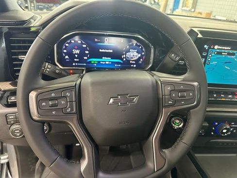 New 2026 Chevrolet Silverado 2500 ZR2 w/ LPO, Dark Essentials Package AWD/4WD image 19